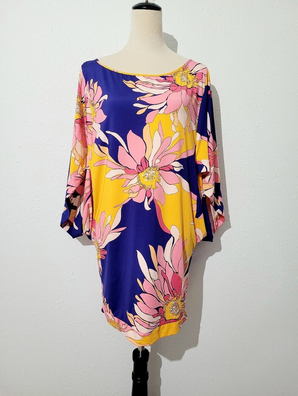 Trina Turk Floral Shift Dress Large L Pink Yellow Blue Bell Sleeve Stretch Beach - Picture 11 of 11